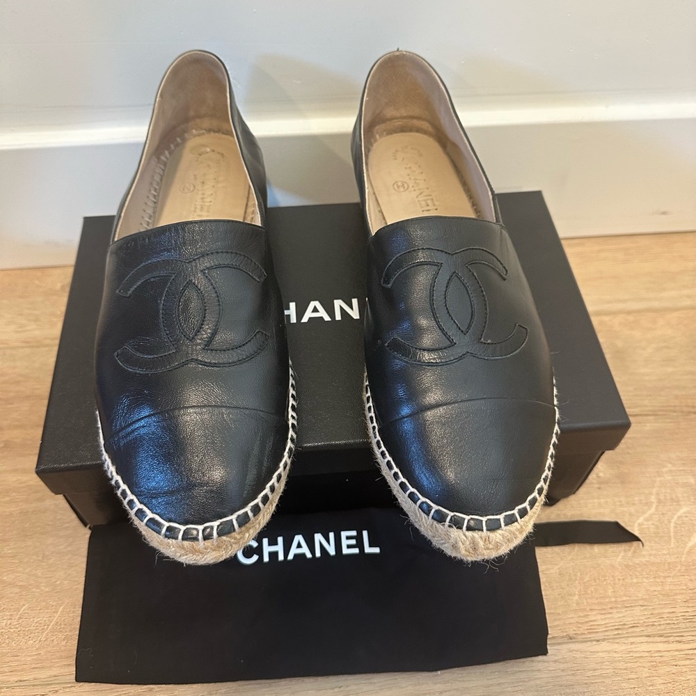 CHANEL Black Espadrilles Classic Style